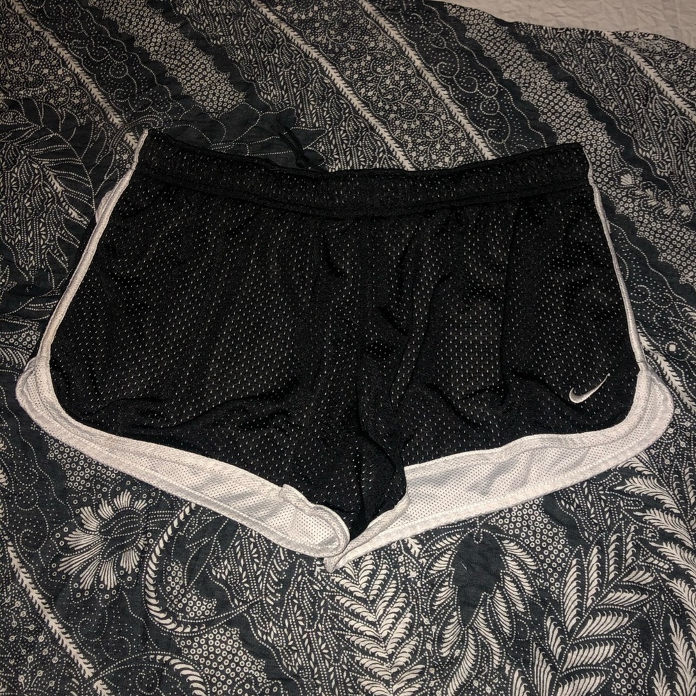 Nike lounge shorts